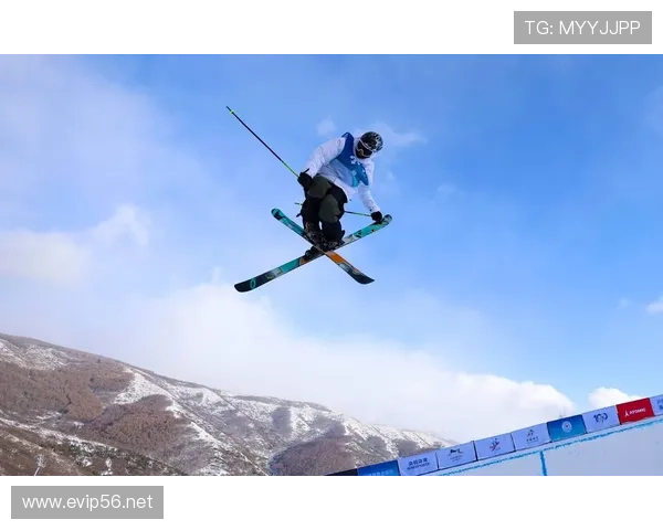 单板滑雪世界杯崇礼站（单板滑雪世界杯障碍追逐）sports